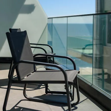 Azzurro Beachfront - Sea View Navodari