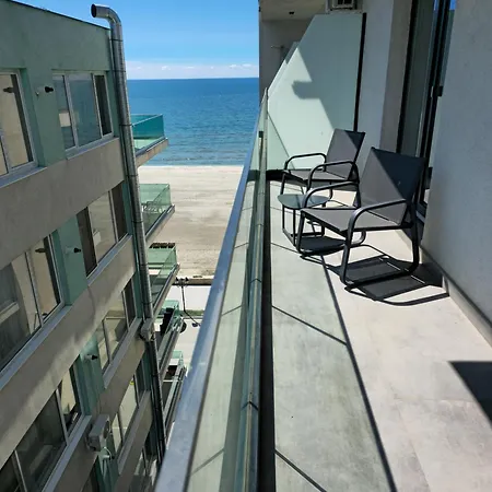 Apartment Azzurro Beachfront - Sea View *