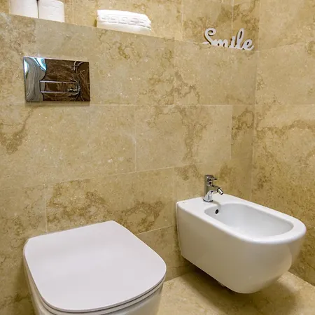 Azzurro Beachfront - Sea View Apartment