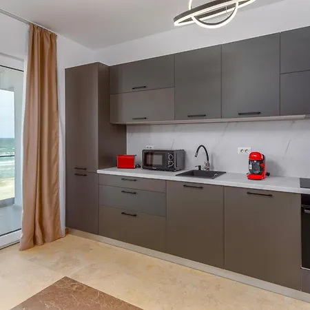 Azzurro Beachfront - Sea View Apartment *