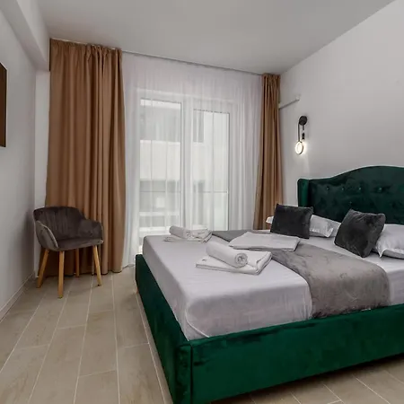 Azzurro Beachfront - Sea View Navodari