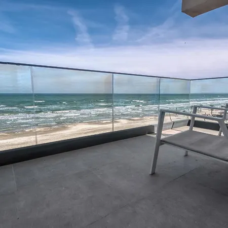 Azzurro Beachfront - Sea View * Navodari