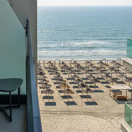 Apartment Azzurro Beachfront - Sea View Navodari
